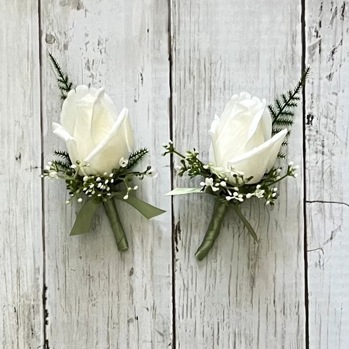 Wedding Boutonnières & Small Handtieds